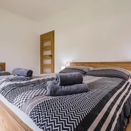 Simon - Horsky Bukova Hora - *